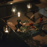 秋景を描写する生け花