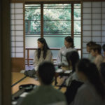 観客側も夢中に